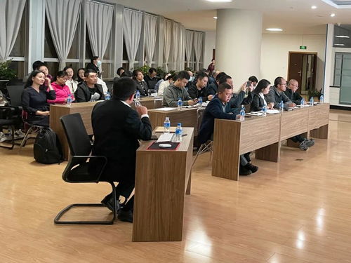 重慶坤源衡泰 昆明 律師事務(wù)所馬軍受邀到個舊瀘西開展專題講座