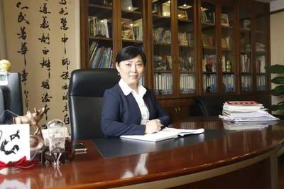 【重慶市江西商會】會員風采 | 常務(wù)會長 徐麗霞
