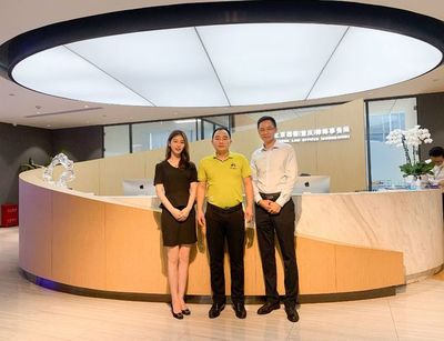 西南政法大學營商環境項目中心走進北京德恒(重慶)律師事務所，深化產學融合助力法治建設